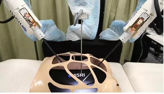 不只有達芬奇 哈佛大學研發HeroSurg手術機器人