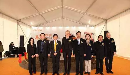 KUKA機器人欲擴大在華產(chǎn)能 中國二期廠房開建！