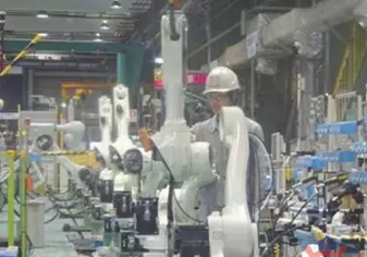 我國去年新安裝8.5萬臺工業機器人 同比增長27％