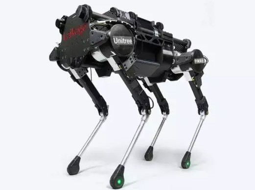 中國研成四足機器人可匹敵美國最強產品！
