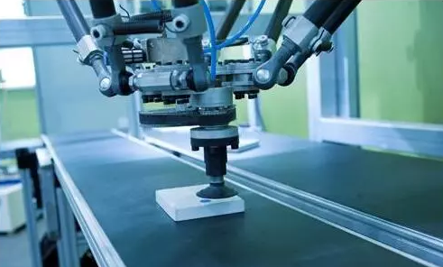 PCB線路板廠應(yīng)用機器人將成趨勢