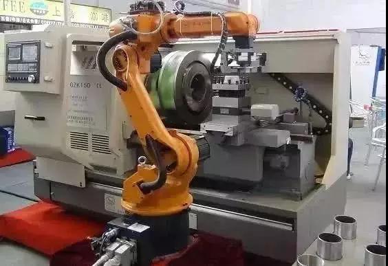 如何將工業(yè)機(jī)器人與數(shù)控機(jī)床融合應(yīng)用？