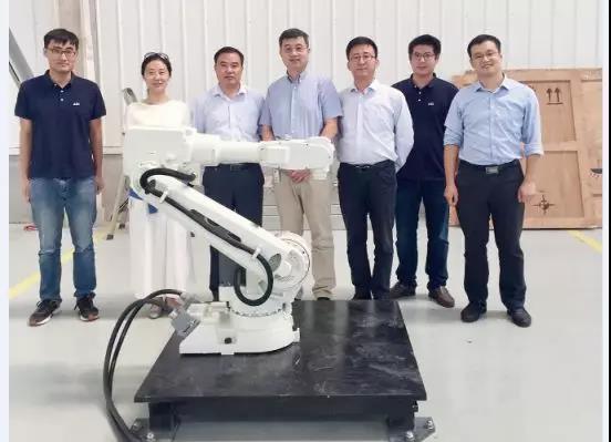 澳柯瑪-西門子研制的第一臺“六軸工業機器人”誕生 性能咋樣
