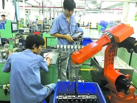 格蘭仕：拆開日本機器人 再自主研發