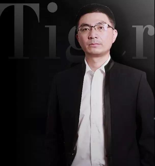 怡豐機器人蔡穎杰：做AGV領域實干家