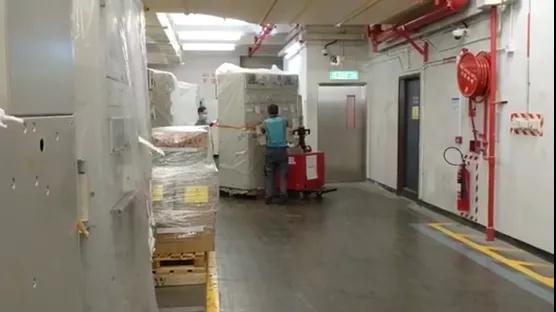 電氣設備行業對非標定制AGV的需求