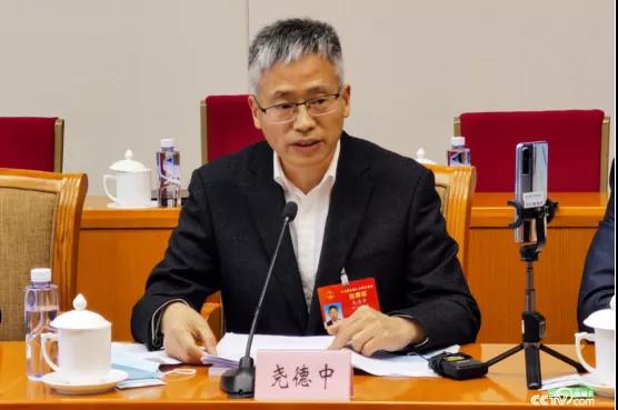 全國人大代表普諾思博首席科學家堯德中在兩會談移動機器人“卡脖子”問題