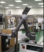 捷螺系統-半導體工廠狹窄巷道及自動門/電梯解決方案