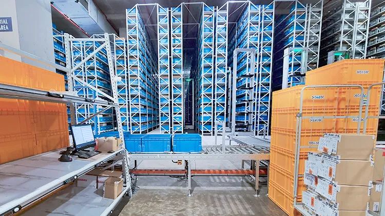 出海標桿！海康機器人8m CTU落地新加坡知名3PL企業倉庫