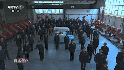 再破圈！央視端午晚會新松大負載機器人“執手”專業舞者柔美共舞，人機“無間”交互演繹未來美學